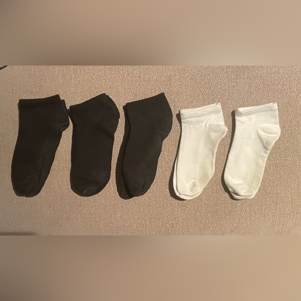 GAP/CARTER’S BOYS ASSORTED ANKLE SOCKS
